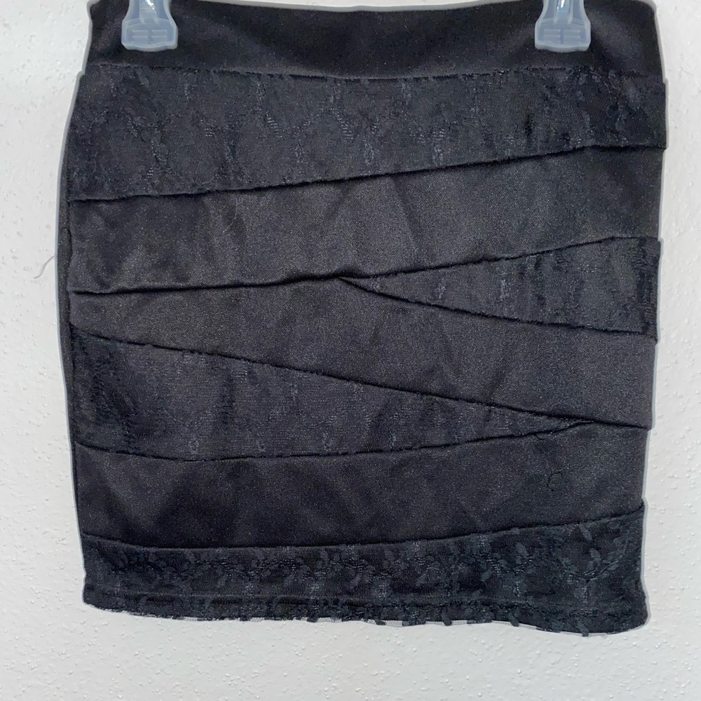 Women’s Skirt